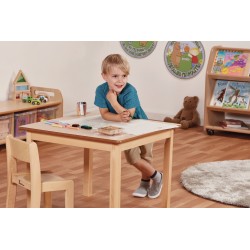 Table carrée pour 4 (32 cm)